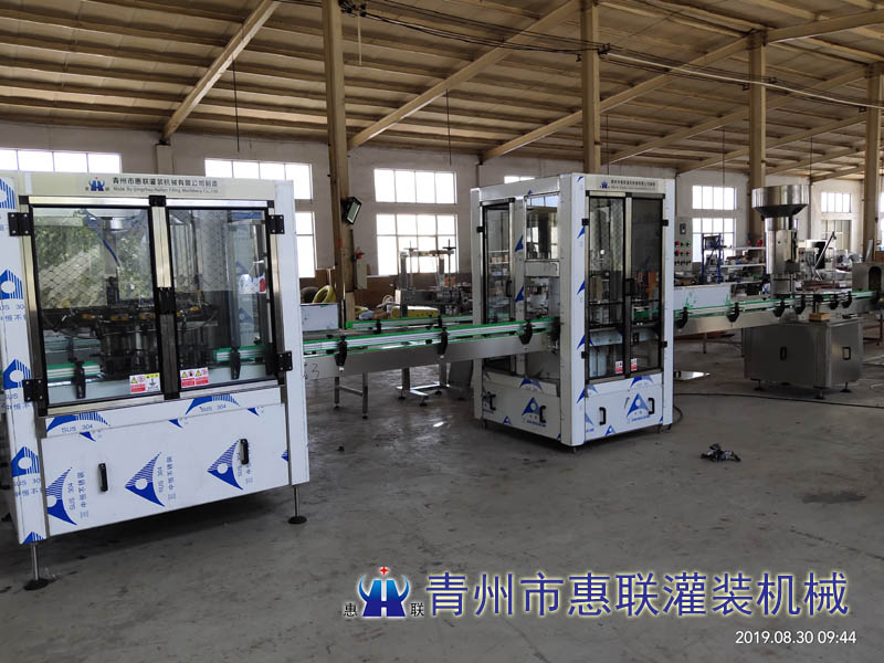 全自動(dòng)白酒灌裝生產(chǎn)線