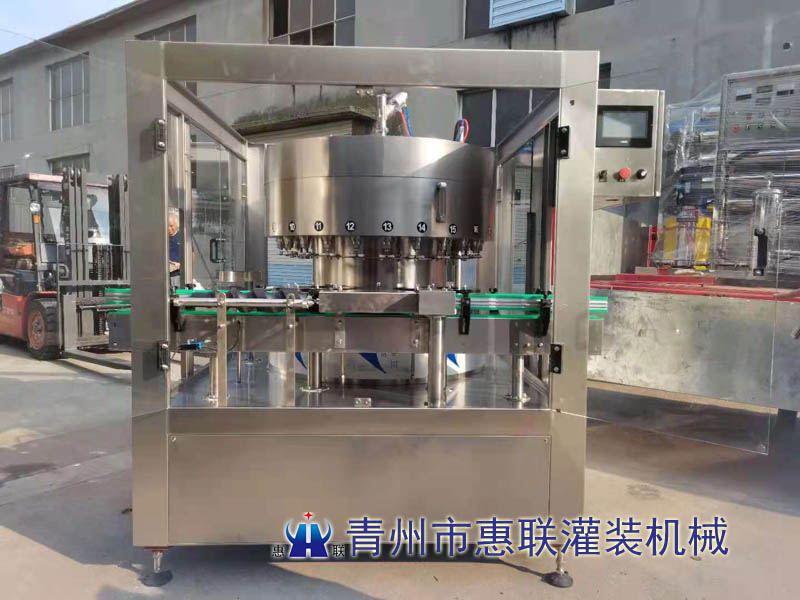 電子定量負壓白酒灌裝機