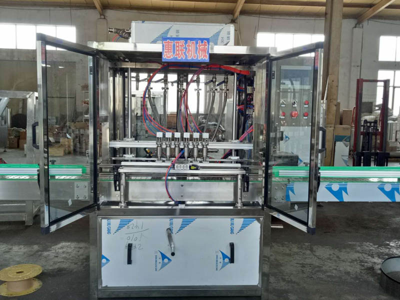 全自動(dòng)6頭葉面肥灌裝機(jī)